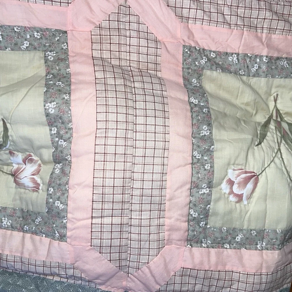 Vintage Sunham Queen Comforter Shams Tulip Floral Patchwork Sage Pink Cottage
